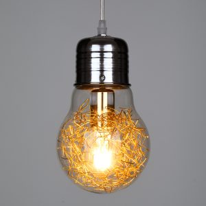 LAMP 00807 Μοντέρνο Κρεμαστό Φωτιστικό Φιγούρα Μονόφωτο 1 x E27 IP20 Ασημί & Χρυσό Μέταλλο με Διάφανο Γυαλί – Μ15 x Π15 x Υ27cm