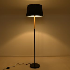 CEDAR 00827 Μοντέρνο Επιδαπέδιο Φωτιστικό Μονόφωτο 1 x E27 IP20 Μαύρο Μέταλλο, Μαύρο Ύφασμα με Μπεζ Ξύλο – Μ40 x Π40 x Υ148cm