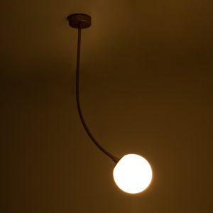 DRIZZLE 00921 Μοντέρνο Φωτιστικό Οροφής Μπάλα Μονόφωτο 1 x E27 IP20 Χρυσό Μέταλλο με Λευκό Γυαλί – Μ15 x Π15 x Υ100cm