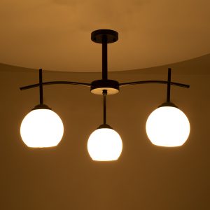 LUNA 01087 Μοντέρνο Φωτιστικό Οροφής Μπάλα Τριφωτο 3 x E27 IP20 Μαύρο Μέταλλο με Λευκό Γυαλί – Μ45 x Π45 x Υ40cm
