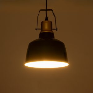 DEVOTA 01235 Vintage Κρεμαστό Φωτιστικό Καμπάνα Μονόφωτο 1 x E27 IP20 Μαύρο & Χρυσό Μέταλλο – Μ22 x Π22 x Υ30cm