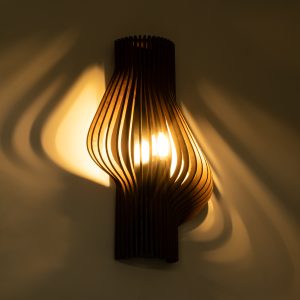 MIHIRO 02175 Boho Επιτοίχιο Φωτιστικό Απλίκα Μονόφωτο 1 x E27 IP20 Καφέ Ξύλο – Μ25 x Π13 x Υ40cm