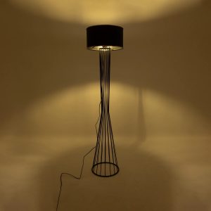 NOVA 201-0037 Μοντέρνο Επιδαπέδιο Φωτιστικό 1 x E27 IP20 Μαύρο Μεταλλό με Μαύρο Ύφασμα – Μ36 x Π36 x Υ148cm