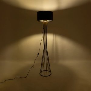 NOVA 201-0041 Μοντέρνο Επιδαπέδιο Φωτιστικό 1 x E27 IP20 Χρυσό Μέταλλο με Μαύρο Ύφασμα – Μ36 x Π36 x Υ148cm