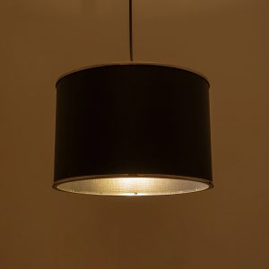 ELECTRA 203-0111 Μοντέρνο Κρεμαστό Φωτιστικό Καπέλο Μονόφωτο 1 x E27 IP20 Mαύρο Ύφασμα με Ασημί Μέταλλο – Μ30 x Π30 x Υ23cm