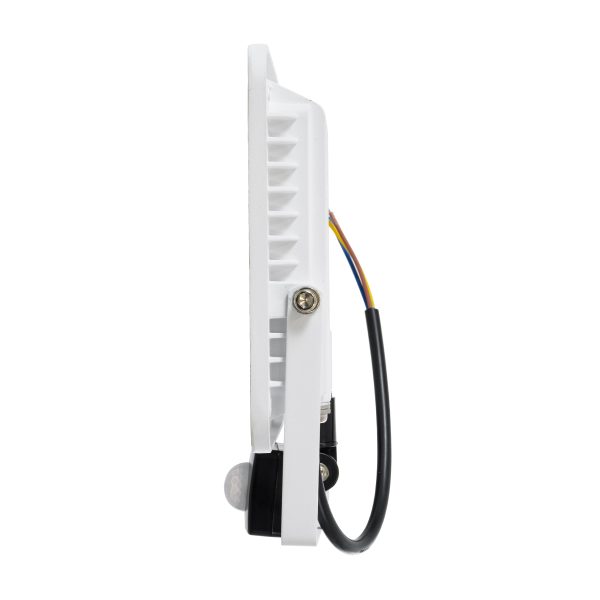 AURORA 61442 Επαγγελματικός Προβολέας LED 50W 6250lm 120° AC 220-240V με Ενσωματωμένο Ρυθμιζόμενο Αισθητήρα Κίνησης PIR - Αδιάβροχος IP67 - Μ21 x Π5 x Υ21cm - Λευκό - Ψυχρό Λευκό 6000K - LUMILEDS Chips - TÜV Rheinland Certified - 3 Years Warranty - Image 3