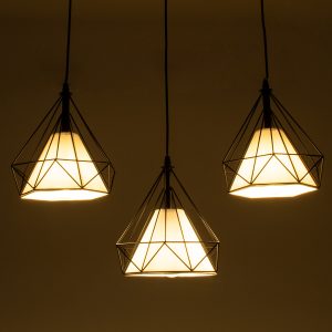EIFFEL 61569 Vintage Κρεμαστό Φωτιστικό Ράγα Τρίφωτο 3 x E27 IP20 Μαύρο Μέταλλο με Λευκό Ύφασμα – Μ68 x Π25 x Υ130cm