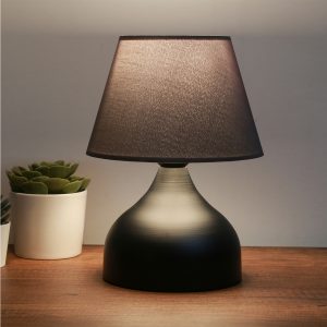 MICKEY 204-0059 Μοντέρνο Eπιτραπέζιο Φωτιστικό Πορτατίφ Μονόφωτο 1 x E27 IP20 Μαύρο Μέταλλο με Μαύρο Ύφασμα – Μ22 x Π22 x Υ30cm