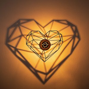 Απλίκα τοίχου Heart  E27 MDF χρώμα μαύρο 47x12x40εκ.